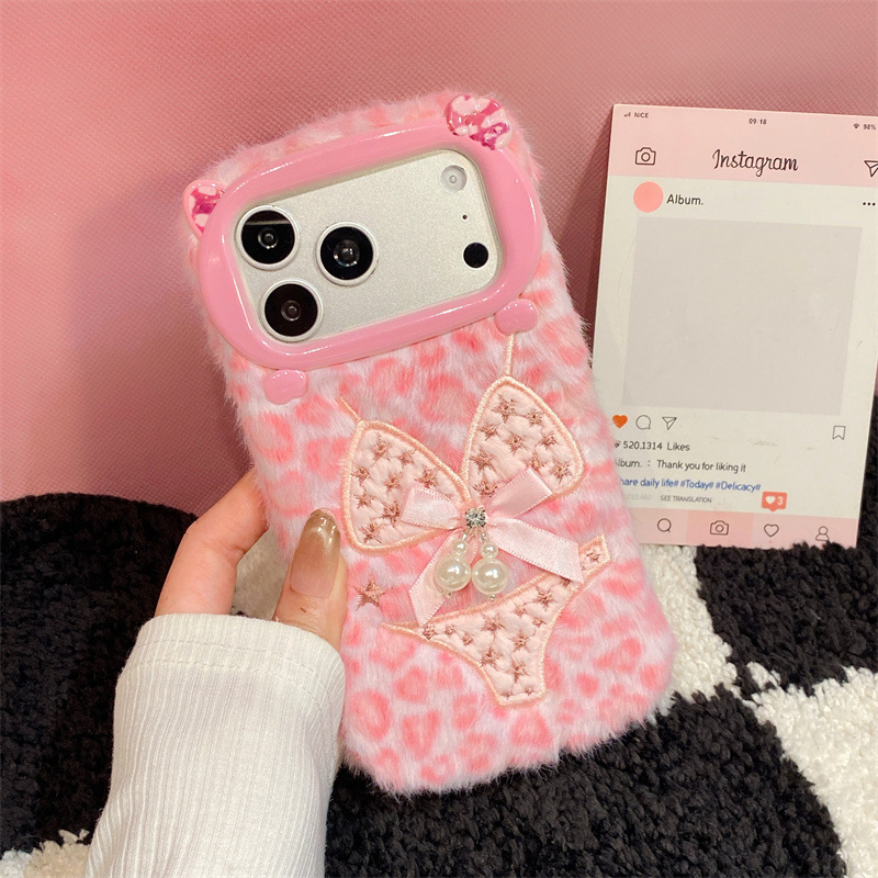 Capa de Pelúcia com Design de  - Apple Iphone 16 avaliação e preço